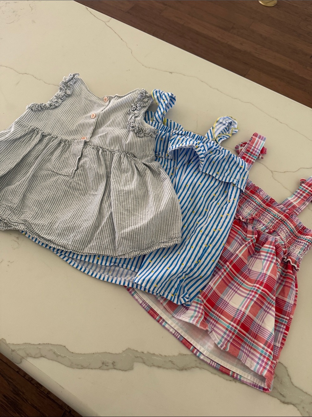 Ruffle Tank Top Bundle - Picture 2 of 3
